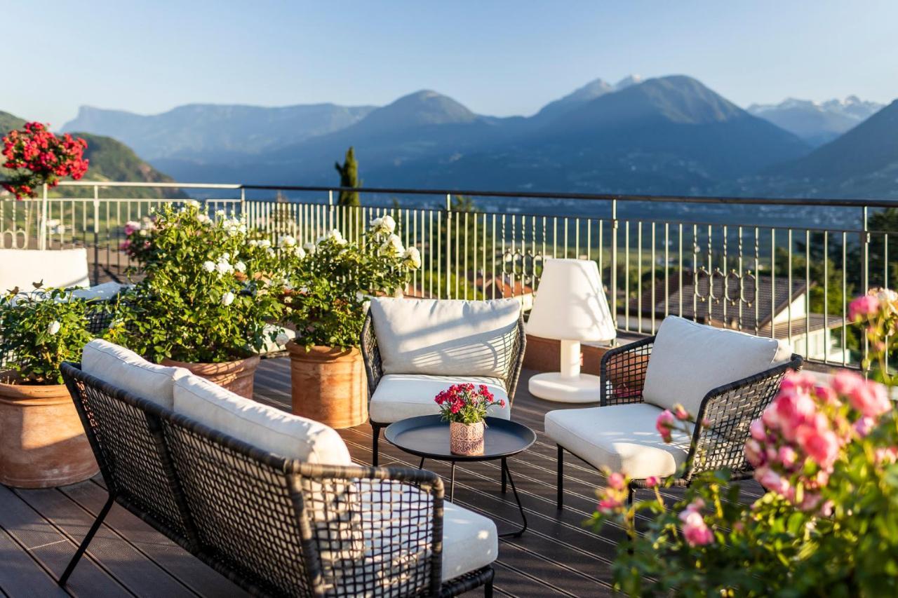 Hotel Pienzenau Am Schlosspark Merano Exterior photo